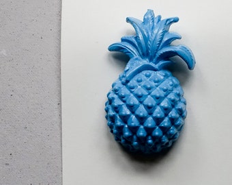 Pineapple Brooch Blue