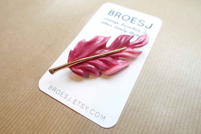 Leaf Brooch Pink image 1