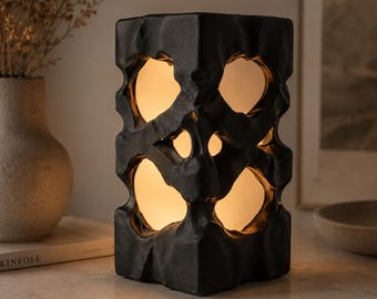 Lámpara de mesilla moderna y escultural / Luz ambiental cálida para dormitorios acogedores y noches relajantes / Decoración única para el hogar