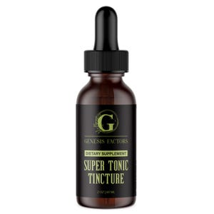 Op de afbeelding: Een bruine glazen druppelfles met een zwarte dop en een zwart etiket. Het etiket bevat een groene letter G, de tekst Genesis Factors, Dietary Supplement, Super Tonic Tincture en de inhoudsmaat van 60 ml | 2 oz in wit en groen.