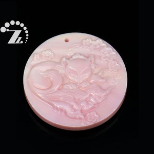 Pendente rotondo della conchiglia della conchiglia della conchiglia rosa, madreperla, delicato ciondolo rotondo intagliato a mano, conchiglia rosa, naturale, perline di conchiglia di mare, 30mm, 1pcs