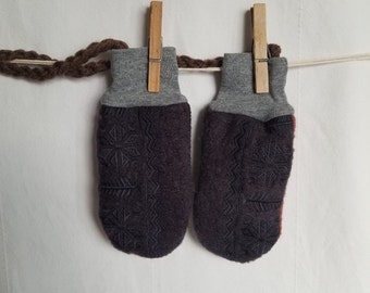 upcycled and felted wool, fleece lined, TODDLERS MITTENS, cozy warm, 2-4 years