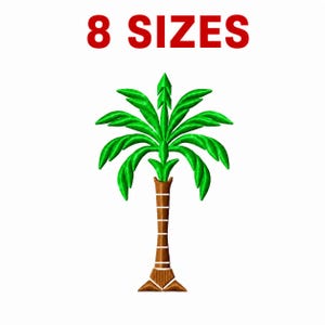 Peut inclure: Un motif de broderie représentant un palmier avec un tronc marron et des palmes vert vif. Le texte 8 SIZES est affiché en rouge au-dessus de l'arbre. Le motif présente un point texturé sur tout le tronc et les feuilles sur fond blanc.
