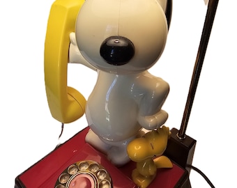Vintage Snoopy and Woodstock Telephone Lamp ATC Model DMIF 8011 1970s