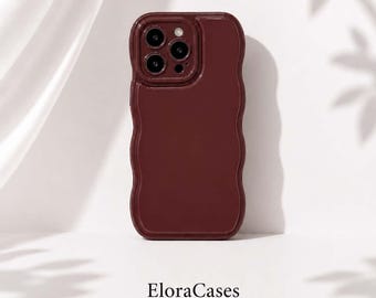 Błyszczące, faliste etui na telefon w kolorze czerwonego wina: minimalistyczne, luksusowe etui silikonowe