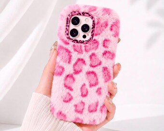 Pluszowe etui na telefon z lampartem: puszyste, sztuczne futerko ochronne do modeli iPhone