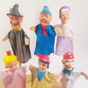 Vintage hand puppets 6x, pretend play puppets, 1960s toy