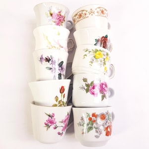 Vintage mismatched tea cups, floral cups, mismatched wedding , bridal shower