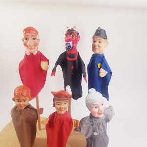 Vintage hand puppets 6x, pretend play puppets, 1960s toy