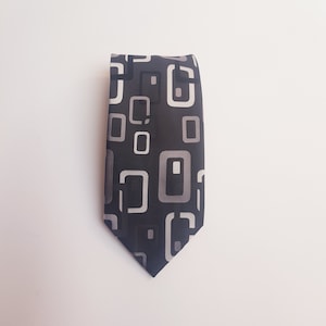 Vintage men&#39;s tie, Burton, geometric