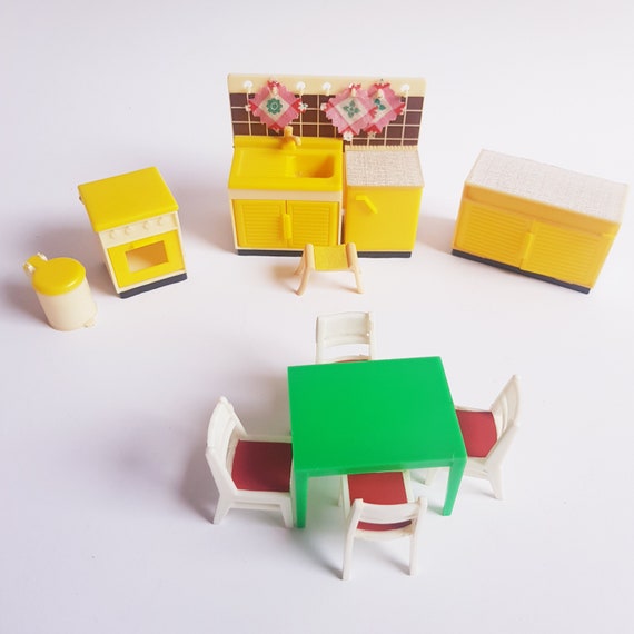 hanger Seminarie Bediening mogelijk Vintage plastic poppenhuis meubels 10 stuks Miniatuur - Etsy België