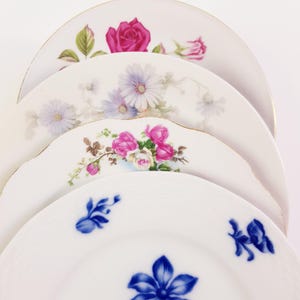 Vintage Mismatched Frühstücksteller