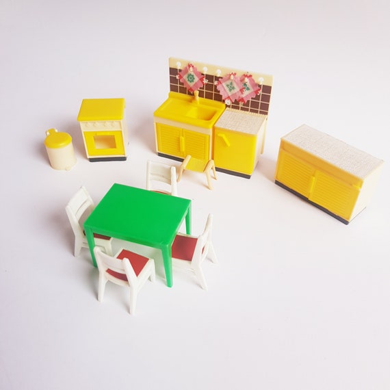 schokkend Gedetailleerd Laster Vintage plastic poppenhuis meubels 10 stuks Miniatuur - Etsy Nederland