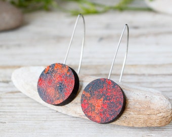 Wood dangle earrings, round painted wood earrings, light wood dangling earrings, red and black round earrings, long earrings gift for women