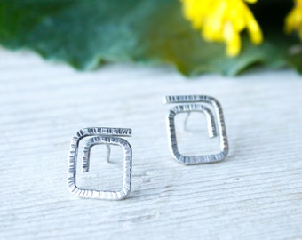 Silver earrings stud, handmade earrings for women, lobe earrings sterling silver, handcrafted earrings, fine jewelry