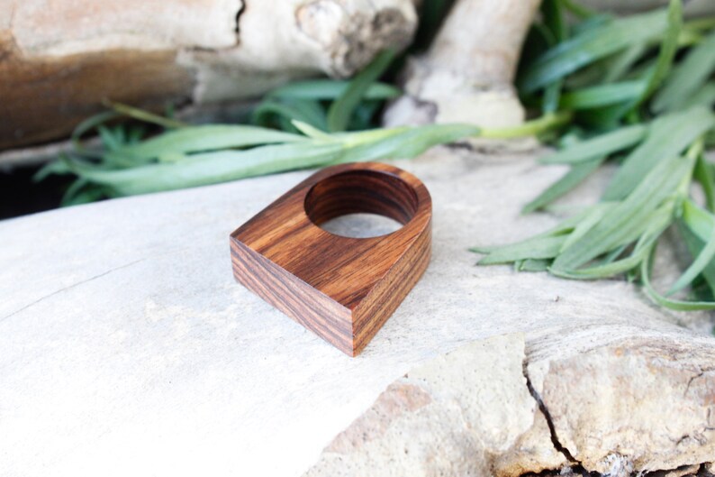 Wood ring for men and woman, wooden wedding handmade ring, wooden jewelry, engagement ring band, handmade wooden ring jewels, natural wood image 6