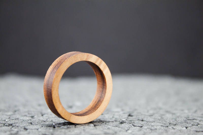 Handmade wood ring for men, wooden ring jewels, custom ring, men wedding  band ring, wooden jewelry, geometric man ring, natural wood ring