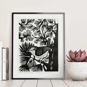 Zaunkönig im Wald Linoldruck, Original Wand Kunst, Geschenk für Vogel Liebhaber