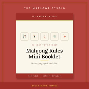 Könnte beinhalten: Eine digitale Grafik für ein Mahjong-Regelheft von The Marlowe Studio. Das Design zeigt einen cremefarbenen Hintergrund mit fünf Mahjong-Kachel-Symbolen, dem Text Rules in your pocket, Mahjong Rules Mini Booklet und How to play, quick and clear.