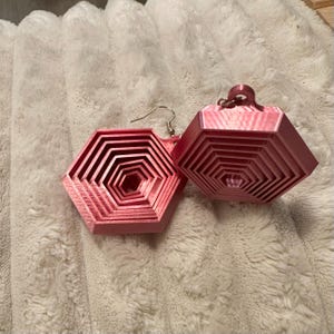 Fidget earrings