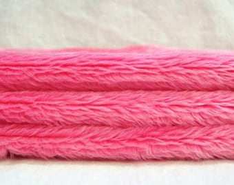 Micro Plush 5mm Pile Mini Bear Fabric - Fat 1/4 yard
