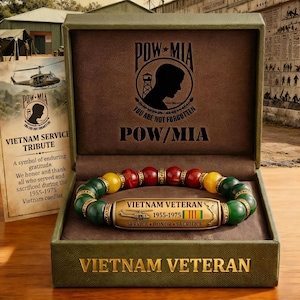 Vietnam-Tribute-Armband mit gravierter Plakette und Natursteinperlen für Ehre und Erinnerung