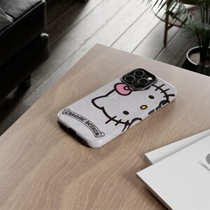 Hello Kitty x Chrome Herzen Handyhülle | Robuste iPhone Hülle, Chrome Hearts Style Bild 20