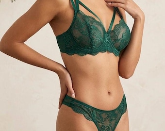 Completo intimo in pizzo verde / Reggiseno e slip con ricami floreali / Intimo trasparente da donna