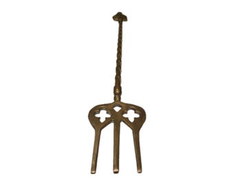 Vintage English Brass Fireplace Toasting Fork 19 & 3/4 inches Ship With Sails