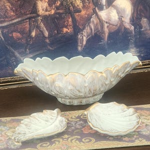Vintage Royal Haeger Pottery 3-Piece Console Set - 22K Gold Tweed Lotus Petal Centerpiece Bowl & Matching Shell Leaf Trinket Dishes - MCM