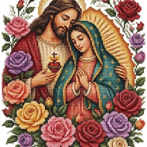 Puede incluir: Un patrón de bordado en punto de cruz que representa a Jesús y la Virgen María rodeados por una vibrante corona de rosas multicolores. Jesús viste una túnica roja y sostiene un corazón sagrado, mientras María lleva un manto turquesa con estrellas.