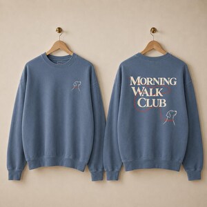 Dog Owner Sweatshirt Walking Crewneck Pet Lover Gift for Her Cozy Graphic Pullover Birthday Gift Idea Christmas Present Women’s Casual Top Blue Jean