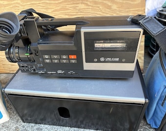 VTG.. GE Uni-Cam 8mm Video System,complete Full,plus Extra Cassettes, Working