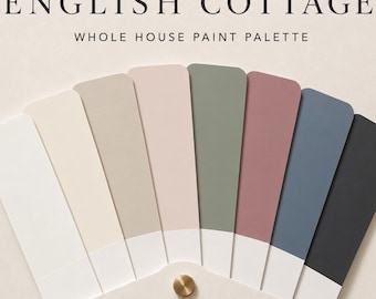 Puede incluir: Un abanico de muestras de pintura titulado ENGLISH COTTAGE WHOLE HOUSE PAINT PALETTE de MILLIE & CO INTERIORS. El abanico presenta ocho muestras rectangulares en blanco, crema, beige, rosa pálido, verde salvia, rosa viejo, azul pizarra y gris carbón.