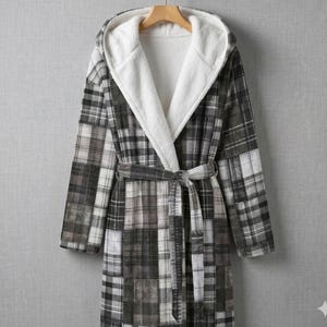 Black Madras Plaid Long Bathrobe Charcoal Patchwork Hooded Cozy Preppy Lounge Robe Unisex Birthday Gift Sleepwear Gray Loungewear Tartan
