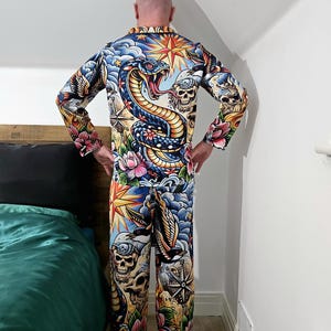 Tattoo Schlange Cobra Satin Pyjamas Nachtwäsche Geschenk Herrenmode Loungewear Luxus PJ's Geburtstag Vatertag Rockabilly Vintage Nautisch Bild 2