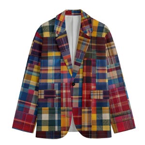 Op de afbeelding: Een veelkleurig geruit blazer met een patchwork-ontwerp. De blazer heeft een enkele knoopsluiting en twee zakken.