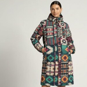 Southwestern patchwork pufferjas, Azteekse western puff, echt eendendonsjack, uniseks winter gezwollen rits groen rood, cottagecore met capuchon