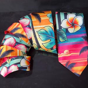 Mens Hawaiian Tie Floral Imitation Silk Necktie Menswear Aloha Festival Resort Travel Hawaii Dad Gift Son Vibrant Trippy Tropical Flowers