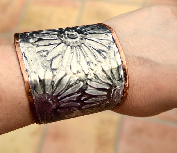Free Shipping Biology Jewelry Daisy Sunflower Handmade Unique Rustic Flowers Copper Cuff Bracelet Naturalist Gift Wide Cuff