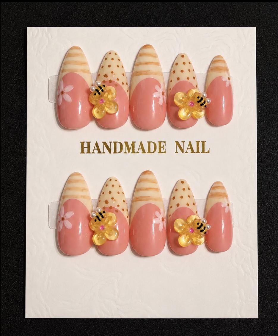 Honey Bloom | Handmade Bee Press On Nails
