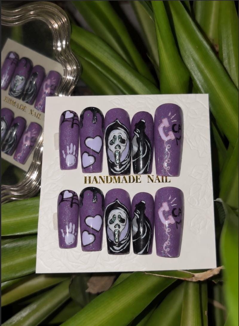 Scream & Call | Handmade Press On Nails