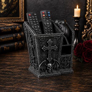 Gothic Remote Control Holder STL | PS5 Controller Organizer | Skull Desk Caddy | Dark Fantasy TV Remote Stand | 3D Print File