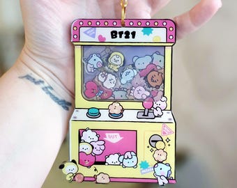 Kpop Kawaii Arcade-Greifautomaten-Schlüsselanhänger | Niedlicher Acryl-Charm mit goldener Hardware