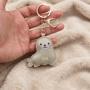 Custom Gold Foil Cute Seal Leather Keychain, Personalized Initial Sea Lion Bag Charm, Ocean Animal Backpack Tag Gift for Students and Kids