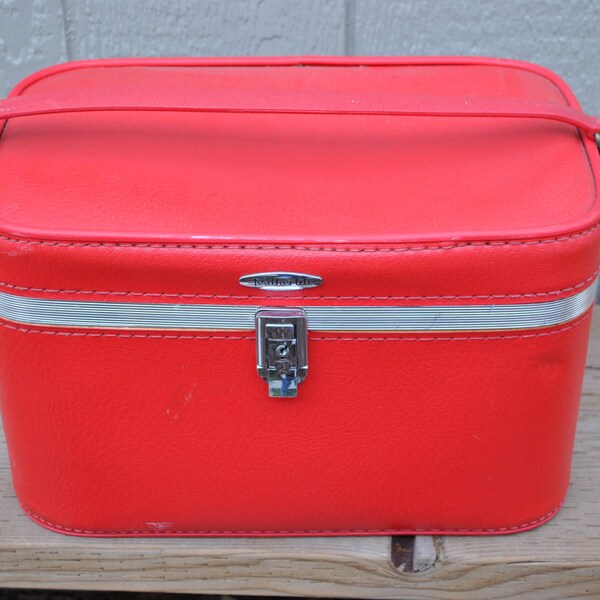 Vintage Red Train Travel Case Featherlite