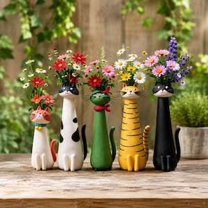 Niedliche Katzenvase aus Kunstharz, verspielte Blumenvase, handgefertigte Katzendekoration, florales Arrangement-Ornament, Geschenk für Katzenliebhaber – ideal für Zuhause, Büro oder Garten