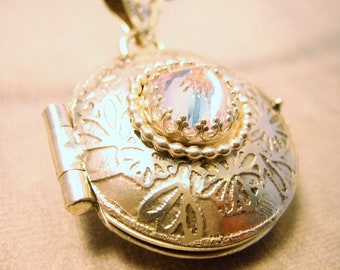Round one of a kind Sterling Silver Locket Necklace, Sparkling Photo Locket with Large Gem