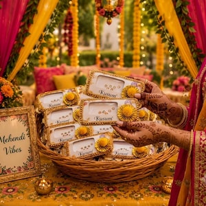 Verschiedene Bindi-Pakete als Schüttung, Mehendi-Rückgabebevorzugung, indisches Hochzeitsgastgeschenk, Haldi & Sangeet-Werbegeschenk, Brautparty-Werbegeschenk