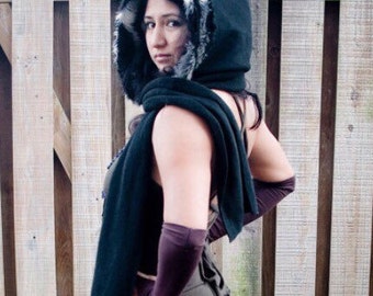 Faux Fur Scoodie / hooded scarf